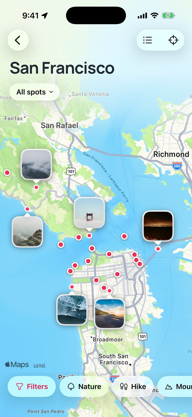 The spots map of San Francisco, a photo pin for the best spots and a pink dot for the rest